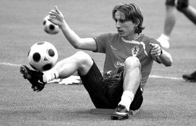 红牛车队高层霍纳、纽维、马尔科2025年集体离队