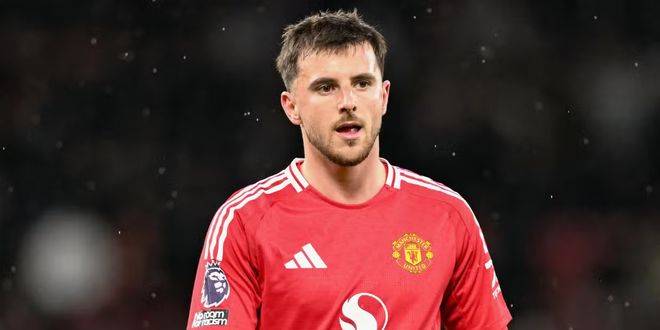 近15年谷歌每年搜索量最高球员：C罗10次断崖领先，梅西仅1次